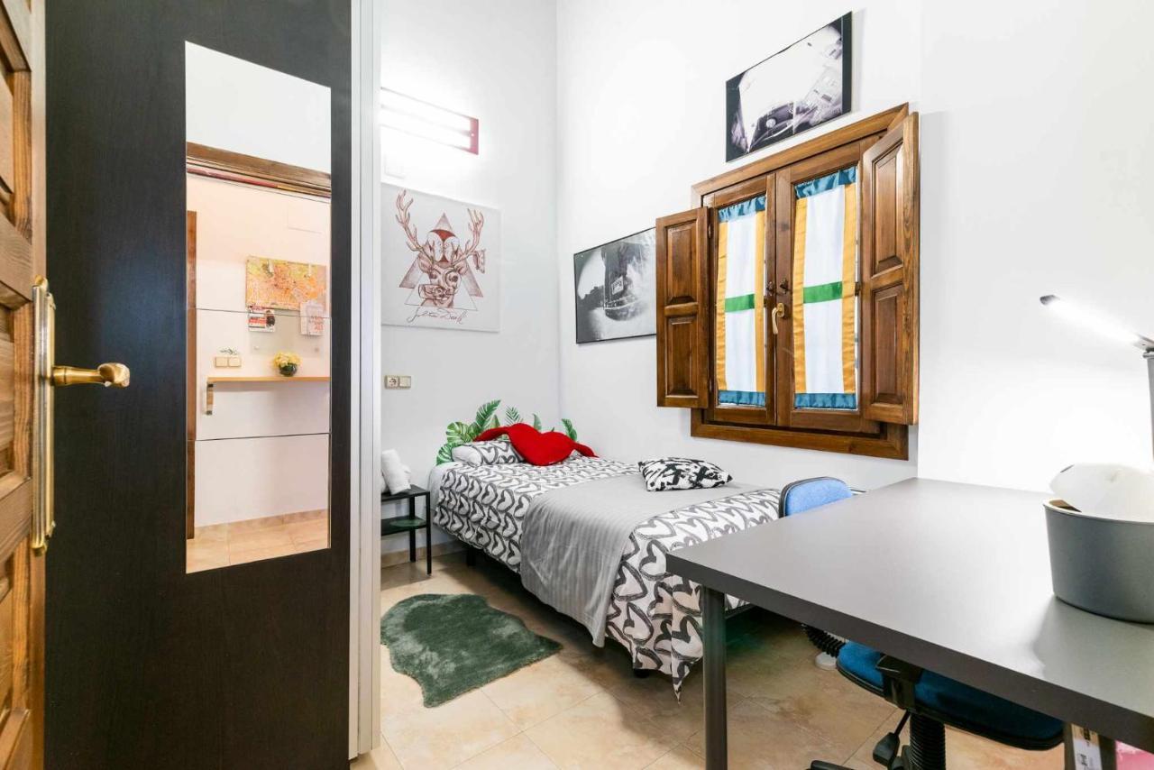 Comodo Y Moderno Apartamento Centro Granada Bagian luar foto