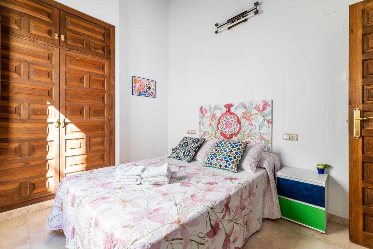 Comodo Y Moderno Apartamento Centro Granada Bagian luar foto