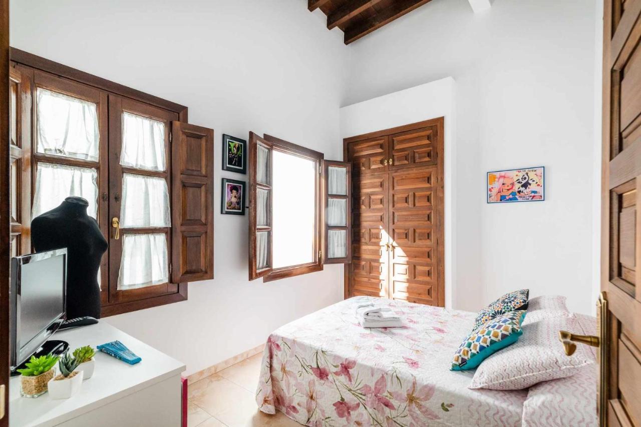 Comodo Y Moderno Apartamento Centro Granada Bagian luar foto