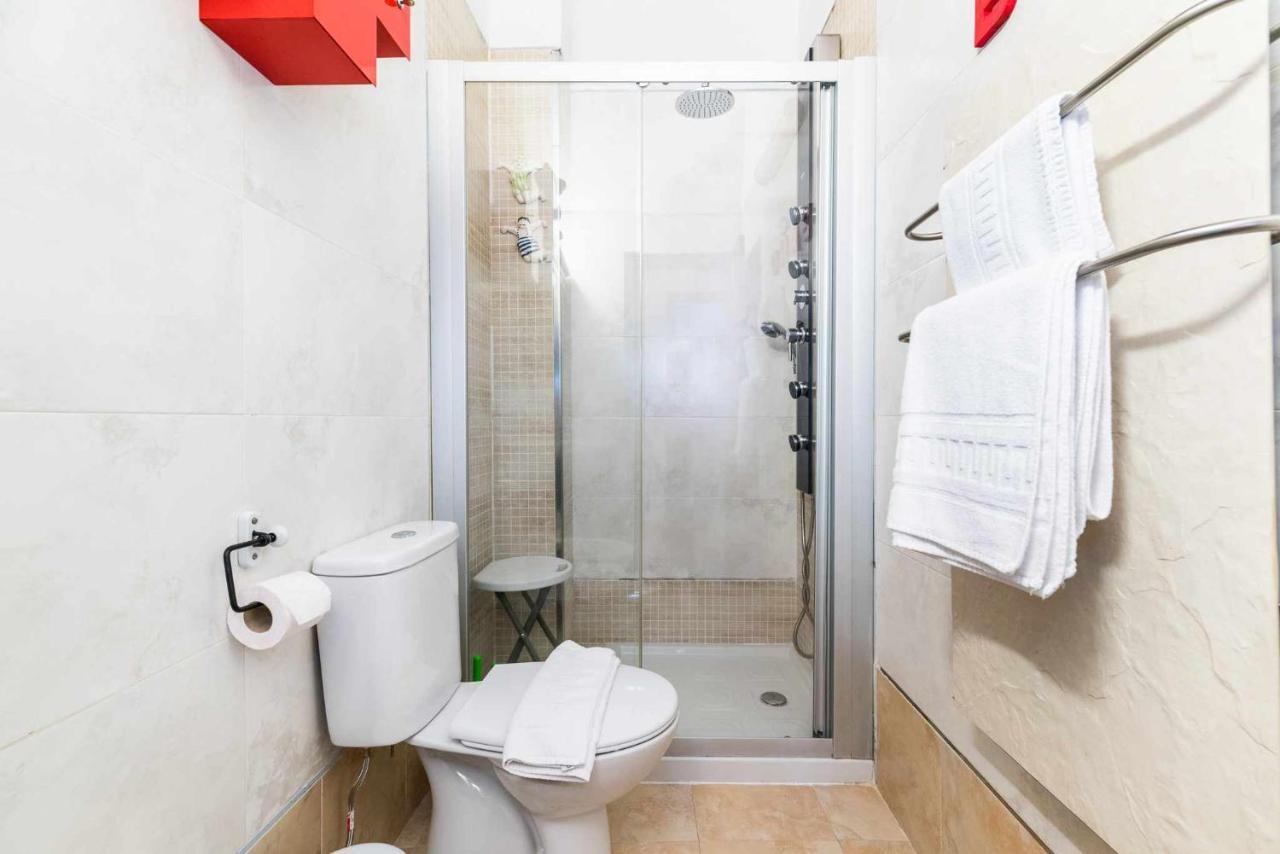 Comodo Y Moderno Apartamento Centro Granada Bagian luar foto